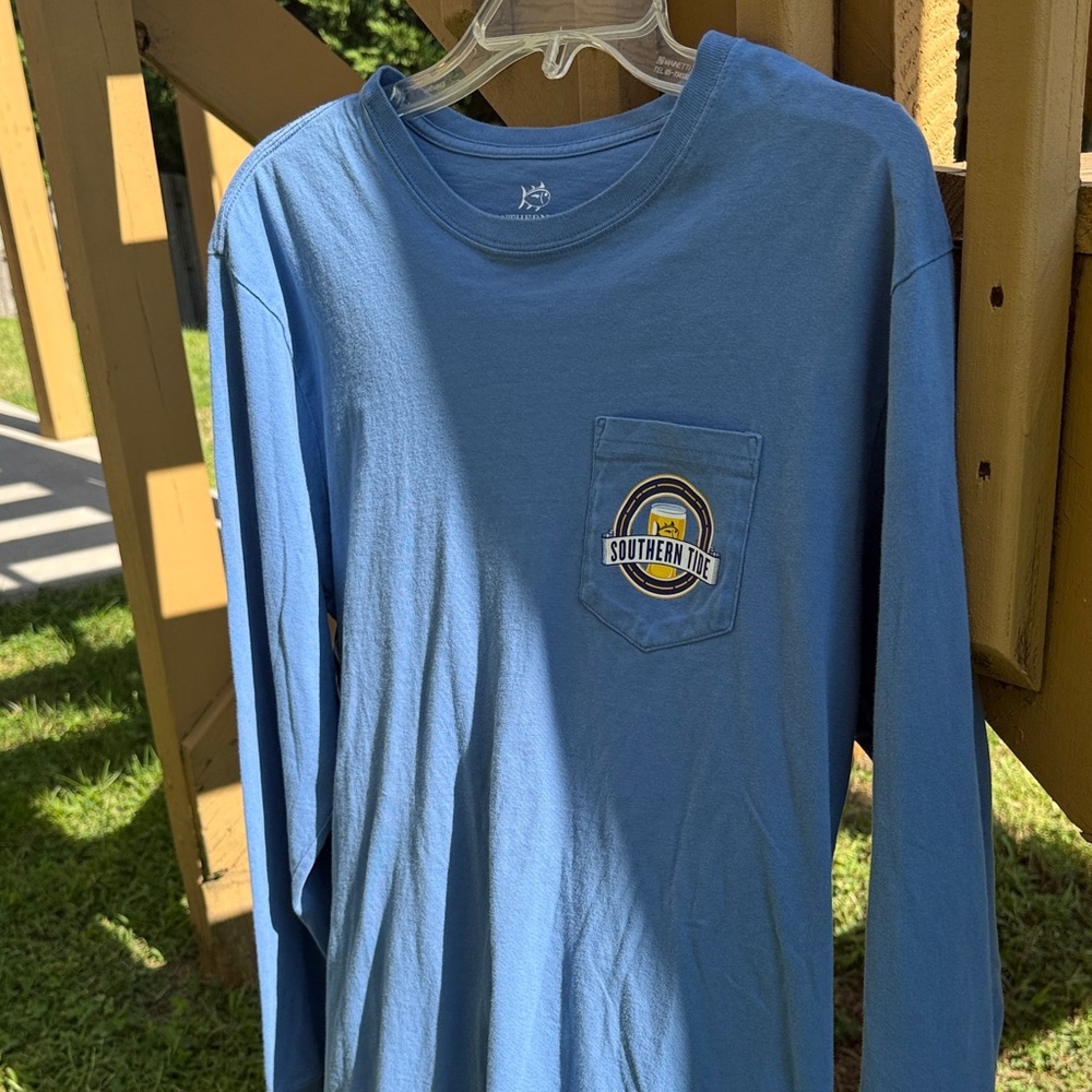 Southern Tide Classic Blue Pocket Tee - Large, Great condition